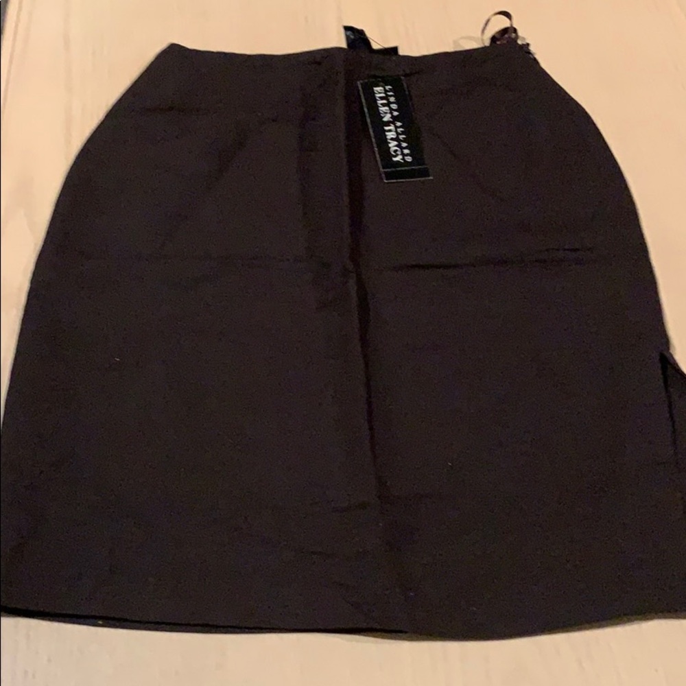 Ellen Tracy skirt